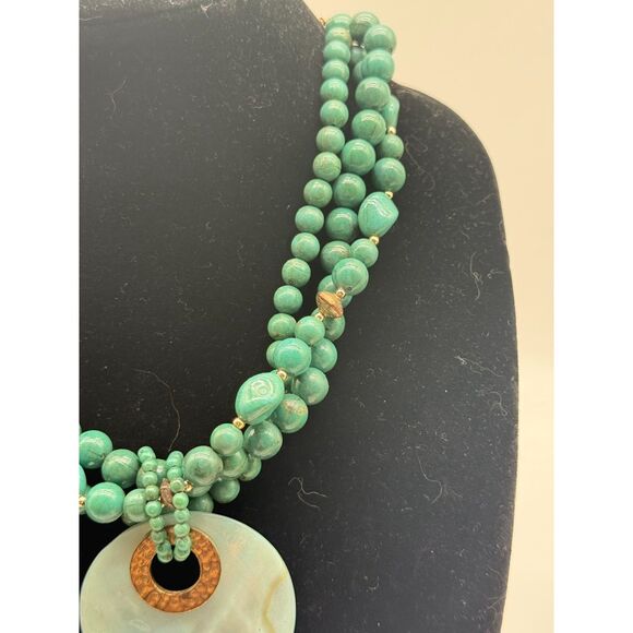 Abalone Shell pendant green/gold tone - Picture 3 of 4